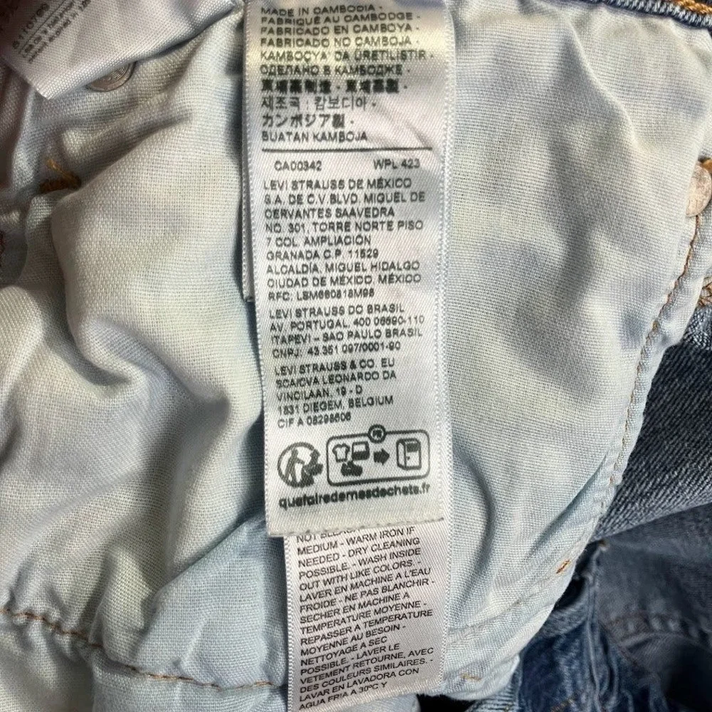 Levis‎ 501 Original Fit Mens 38x28 Medium Wash Blue Straight Leg Jeans